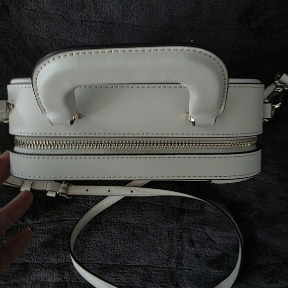 Kate Spade Wicker Trunk Traveler Crossbody - Picture 2 of 8